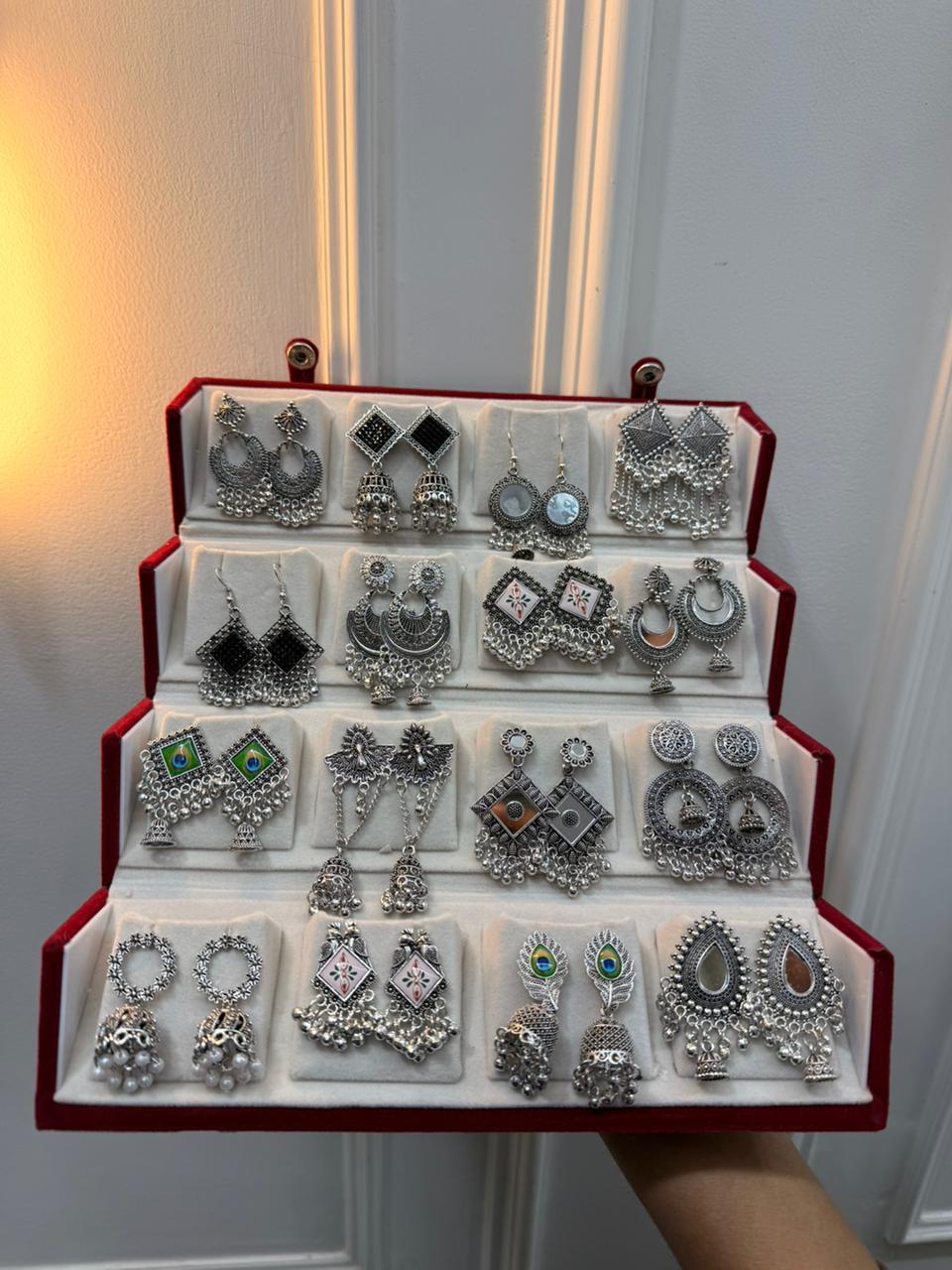 Viral 16 pair Jhumka with Box ๐